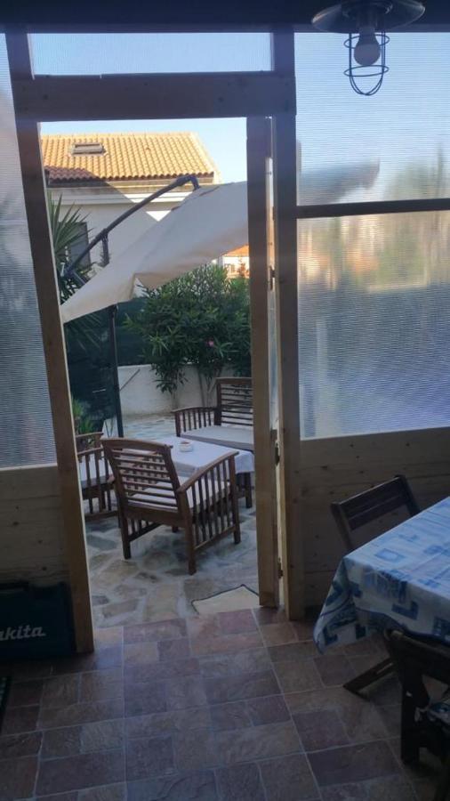 דירות סטינטינו Casa Antares מראה חיצוני תמונה