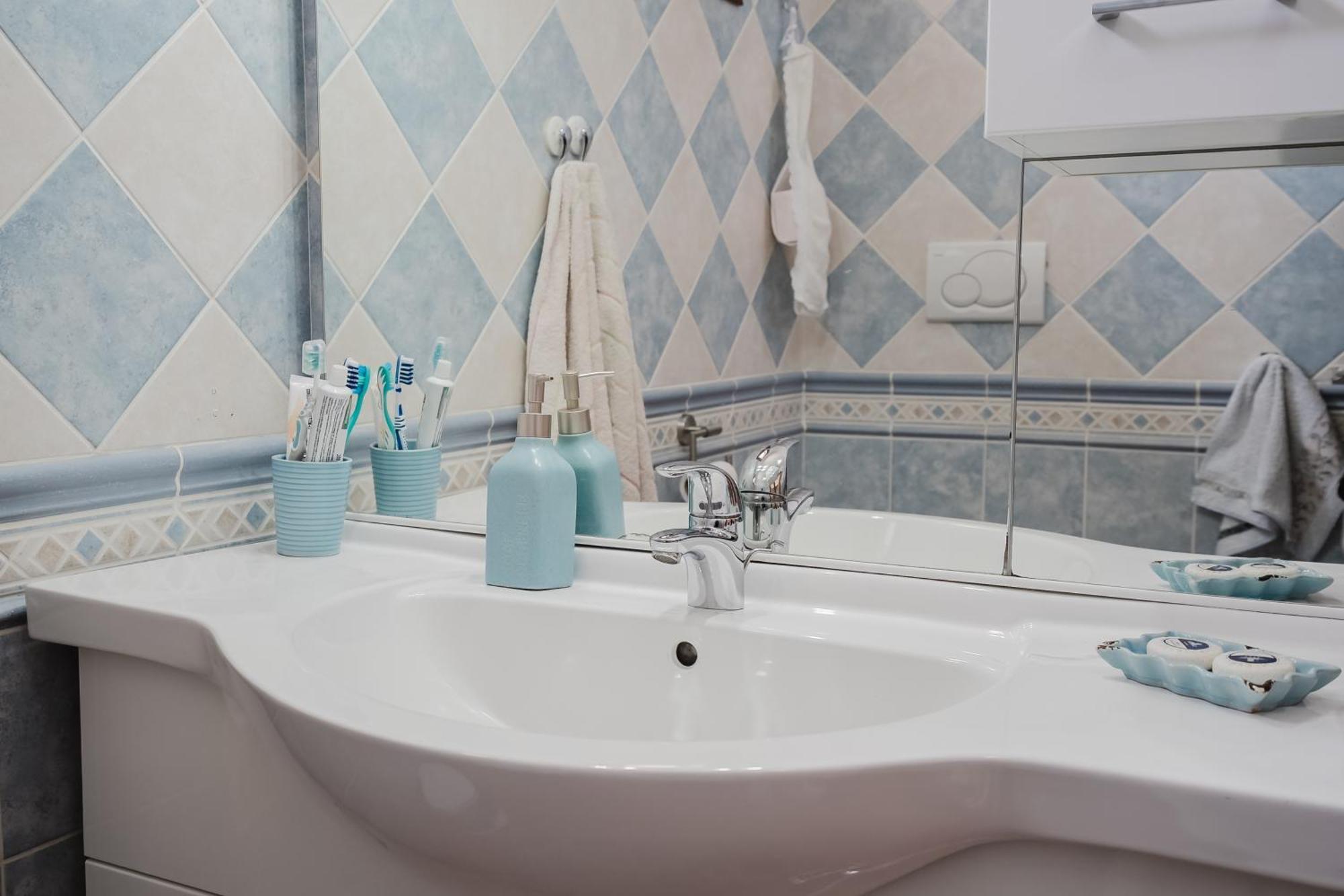 דירות סטינטינו Casa Antares מראה חיצוני תמונה